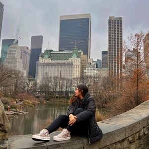 Meet your Posher, Andrea